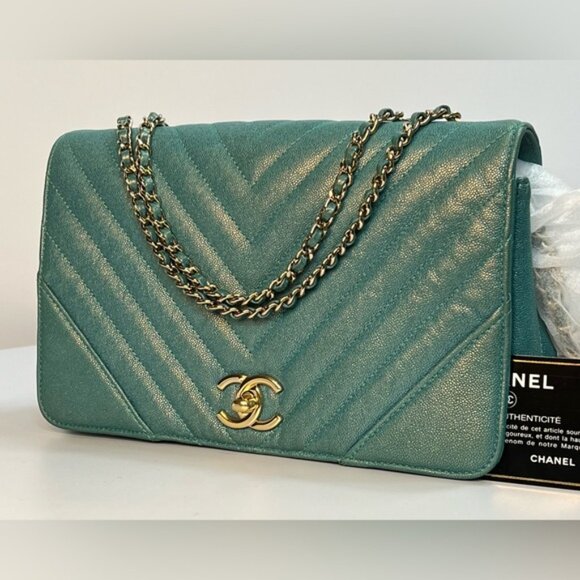 Chanel Rare Turquoise Luminescent Chevron Medium Quilted Classic Flap Bag - Picture 12 of 16
